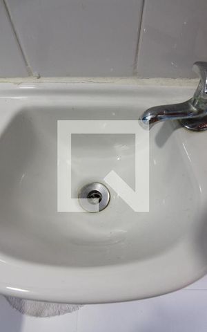 Apartamento à venda com 101m², 3 quartos e 2 vagasBanheiro da Dependência