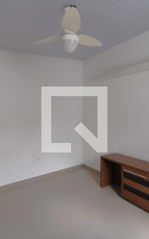 Casa para alugar com 110m², 2 quartos e 1 vagaQuarto 2