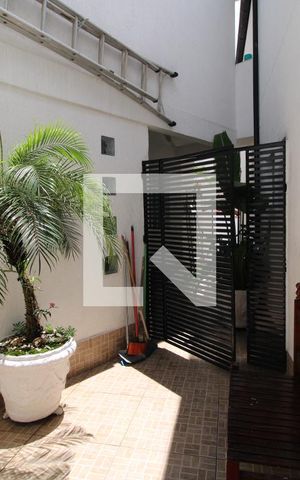 Casa para alugar com 110m², 2 quartos e 1 vagaEntrada