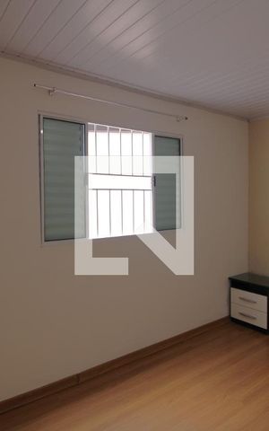 Casa para alugar com 110m², 2 quartos e 1 vagaQuarto 1