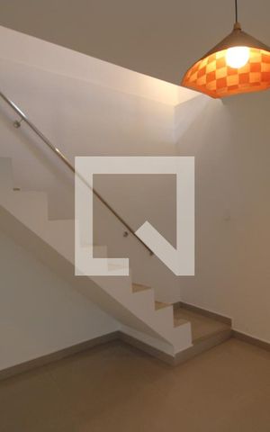 Casa para alugar com 110m², 2 quartos e 1 vagaSala