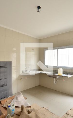 Casa à venda com 130m², 3 quartos e 2 vagasCozinha
