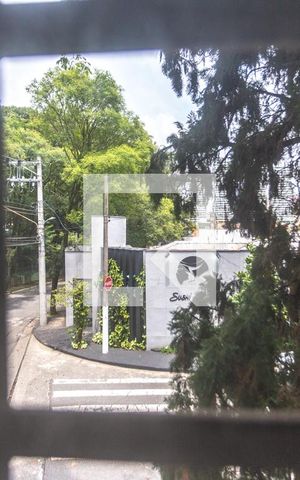 Casa à venda com 400m², 4 quartos e 2 vagas Casa à venda com 400m², 4 quartos e 2 vagasVista quarto 3