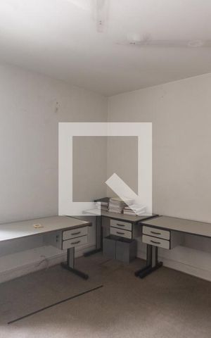 Casa à venda com 400m², 4 quartos e 2 vagas Casa à venda com 400m², 4 quartos e 2 vagasQuarto 3