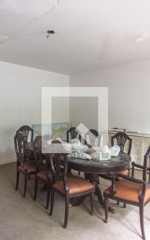 Casa à venda com 400m², 4 quartos e 2 vagas Casa à venda com 400m², 4 quartos e 2 vagasQuarto 2
