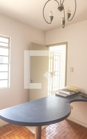 Casa à venda com 400m², 4 quartos e 2 vagas Casa à venda com 400m², 4 quartos e 2 vagasCozinha