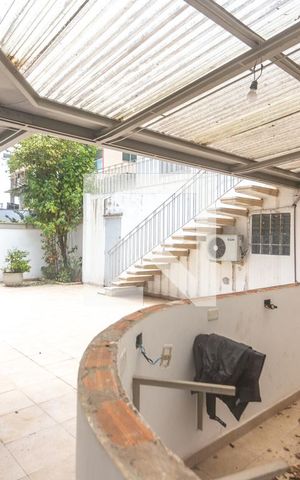 Casa à venda com 400m², 4 quartos e 2 vagas Casa à venda com 400m², 4 quartos e 2 vagasQuintal