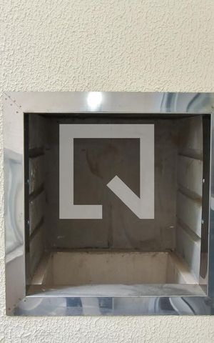 Apartamento à venda com 45m², 2 quartos e sem vaga Apartamento à venda com 45m², 2 quartos e sem vagaChurrasqueira