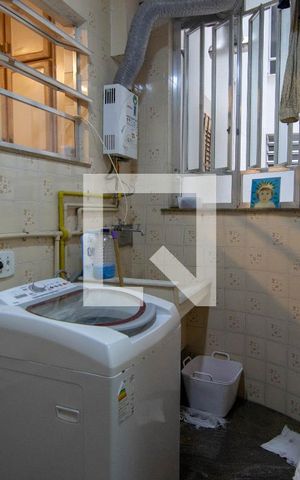 Apartamento à venda com 224m², 3 quartos e 1 vaga Apartamento à venda com 224m², 3 quartos e 1 vagaÁrea de Serviço