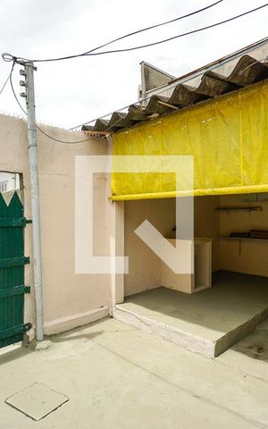 Casa à venda com 170m², 3 quartos e 1 vaga Casa à venda com 170m², 3 quartos e 1 vagaQuintal