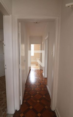 Apartamento à venda com 90m², 2 quartos e sem vagaCorredor
