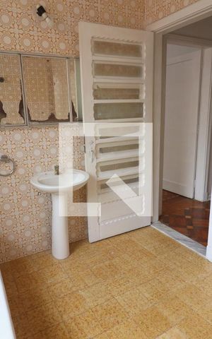 Apartamento à venda com 90m², 2 quartos e sem vagaBanheiro 