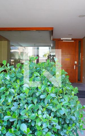 Apartamento para alugar com 150m², 3 quartos e 2 vagasFrente