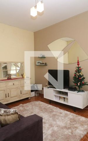 Casa à venda com 180m², 5 quartos e 3 vagasSegundo andar Sala 2