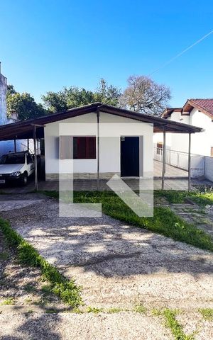 Casa à venda com 120m², 2 quartos e 3 vagasFachada
