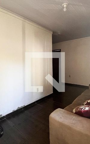 Casa à venda com 120m², 2 quartos e 3 vagasSala