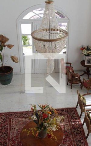 Casa à venda com 620m², 3 quartos e 6 vagas