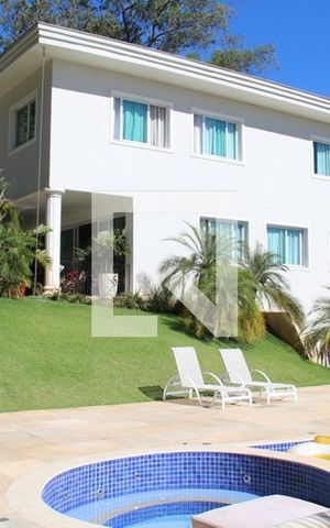 Casa à venda com 620m², 3 quartos e 6 vagas
