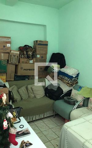 Casa à venda com 256m², 7 quartos e 4 vagas