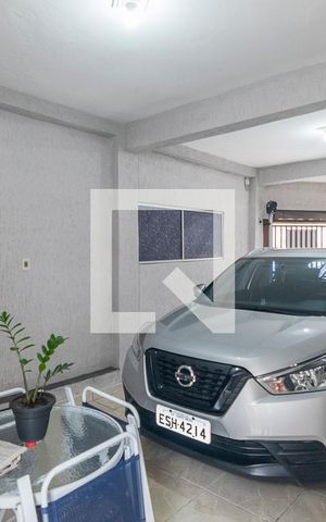 Casa à venda com 277m², 3 quartos e 2 vagas Casa à venda com 277m², 3 quartos e 2 vagasGaragem Casa 2