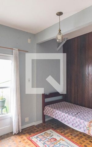 Casa à venda com 277m², 3 quartos e 2 vagas Casa à venda com 277m², 3 quartos e 2 vagasQuarto 2 Casa 2