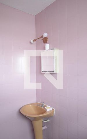 Apartamento à venda com 45m², 1 quarto e sem vagaBanheiro