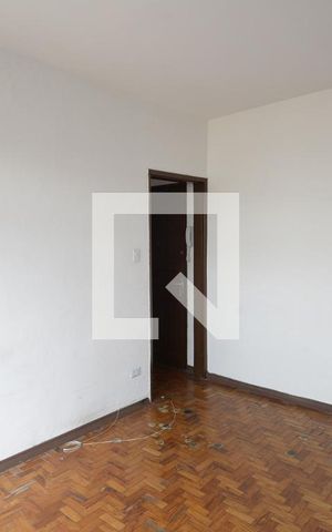 Apartamento à venda com 45m², 1 quarto e sem vagaSala