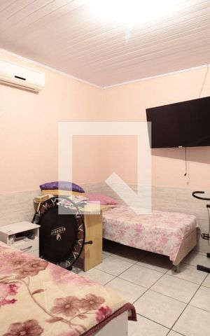 Casa à venda com 100m², 3 quartos e 3 vagasQuarto 3
