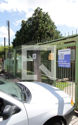 Casa à venda com 100m², 3 quartos e 3 vagasFachada