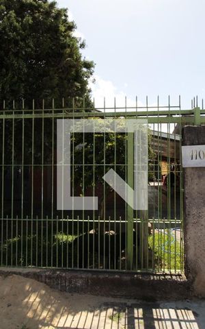 Casa à venda com 100m², 3 quartos e 3 vagasFachada