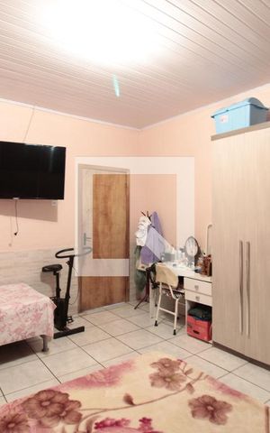 Casa à venda com 100m², 3 quartos e 3 vagasQuarto 3