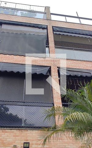 Apartamento à venda com 130m², 2 quartos e 2 vagas Apartamento à venda com 130m², 2 quartos e 2 vagasFachada