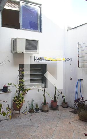Casa à venda com 120m², 3 quartos e 3 vagasPátio