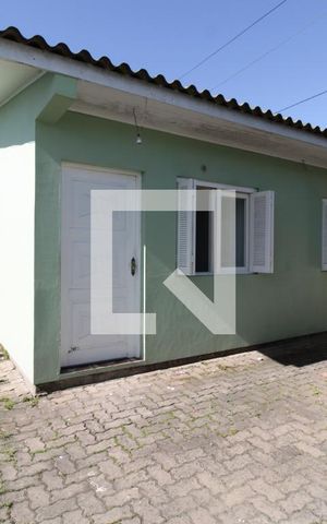 Casa de condomínio para alugar com 56m², 2 quartos e 1 vagaFachada