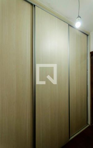 Casa à venda com 332m², 4 quartos e 5 vagasCloset Suíte