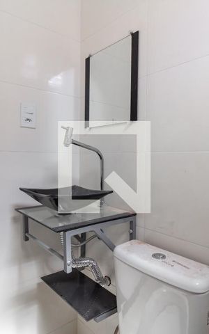 Apartamento para alugar com 60m², 2 quartos e sem vaga Apartamento para alugar com 60m², 2 quartos e sem vagaBanheiro Social