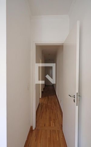 Casa para alugar com 150m², 4 quartos e 2 vagas2º  andar - quarto vista - corredor