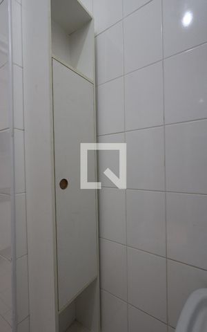 Casa para alugar com 150m², 4 quartos e 2 vagas1º  andar - área de serviço - detalhes