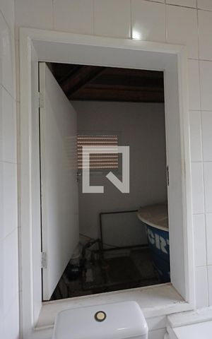 Casa para alugar com 150m², 4 quartos e 2 vagas3º  andar - suíte principal - caixa d'água
