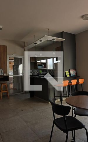 Casa para alugar com 150m², 4 quartos e 2 vagasÁrea coimum - salão de festas