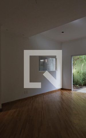 Casa para alugar com 150m², 4 quartos e 2 vagas1º  andar - sala