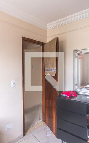 Casa à venda com 260m², 3 quartos e 2 vagas Casa à venda com 260m², 3 quartos e 2 vagasQuarto 2