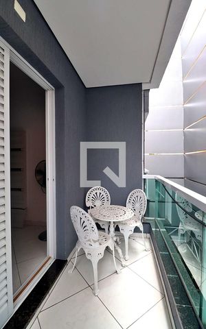 Apartamento à venda com 263m², 4 quartos e 3 vagasVaranda da Suíte 1