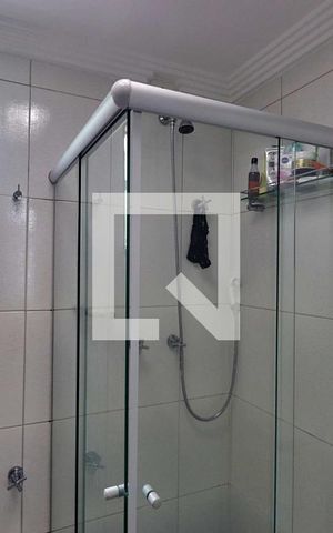 Apartamento à venda com 263m², 4 quartos e 3 vagasBanheiro da Suíte 1