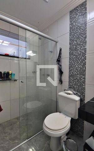 Apartamento à venda com 263m², 4 quartos e 3 vagasBanheiro da Suíte 2