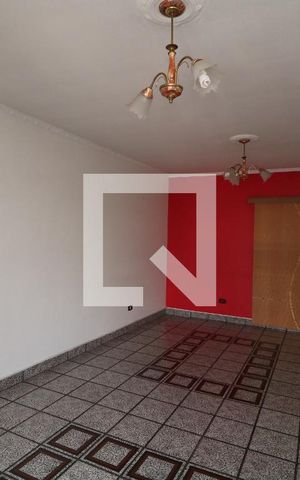 Casa à venda com 260m², 3 quartos e 3 vagasSala