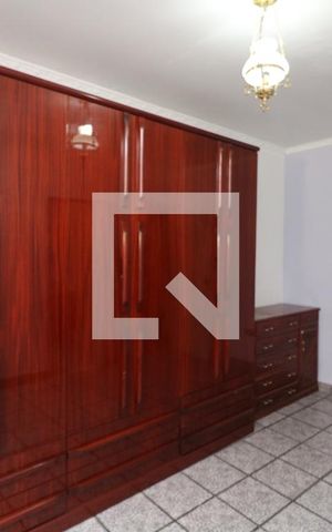 Casa à venda com 260m², 3 quartos e 3 vagasSuite