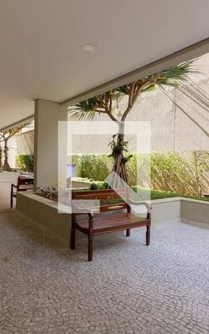 Apartamento à venda com 150m², 3 quartos e 3 vagas Apartamento à venda com 150m², 3 quartos e 3 vagasÁrea comum