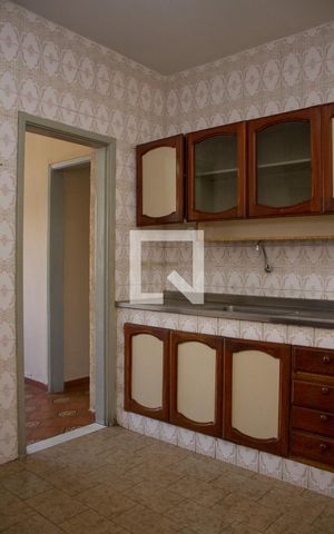 Apartamento para alugar com 117m², 3 quartos e sem vagaCozinha