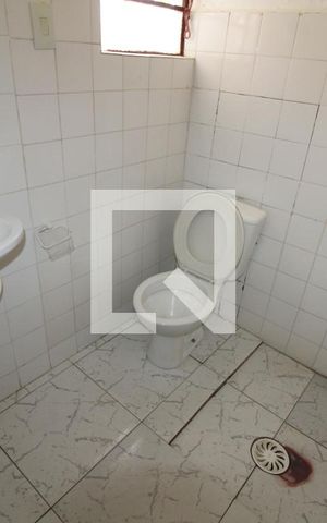 Casa para alugar com 35m², 1 quarto e sem vagaBanheiro